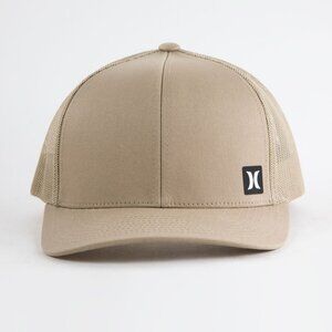 Hurley Atlantic Mesh Snap Back Trucker Hat in Khaki